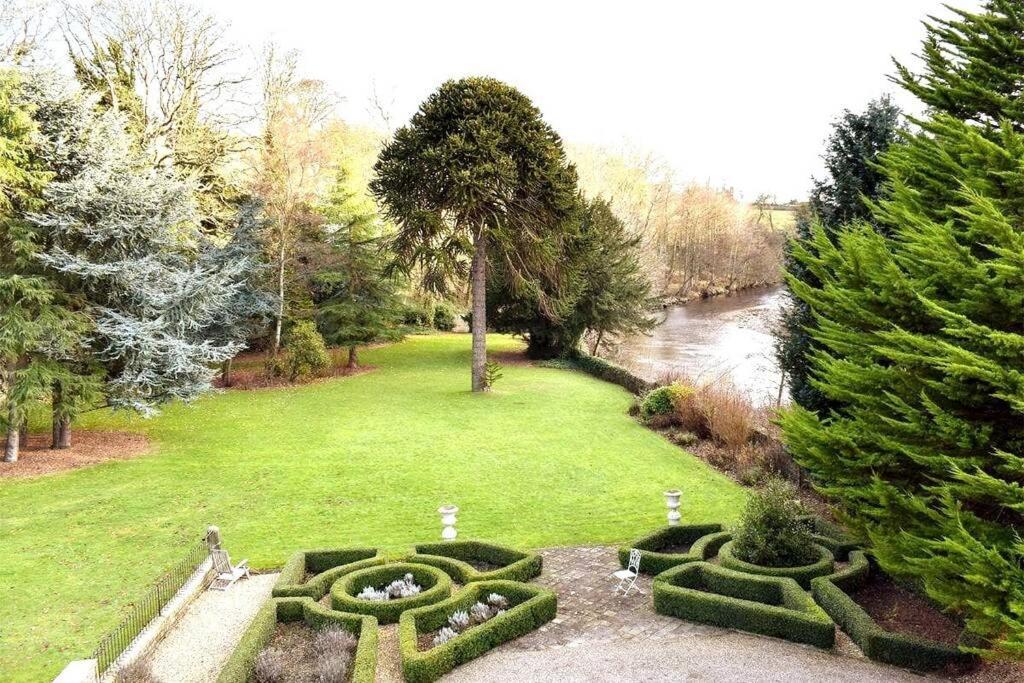 Georgian Villa In Richmond On The River Swale Buitenkant foto